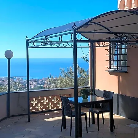 Rocca 4*